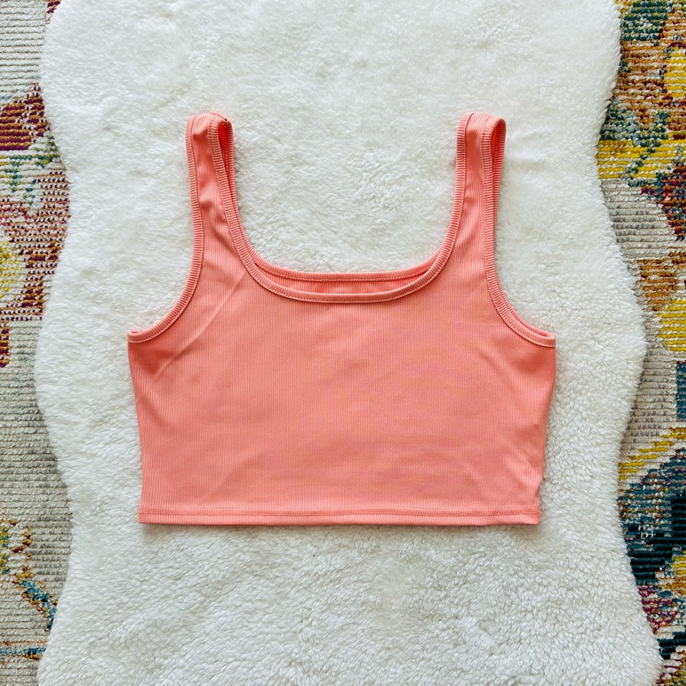 Coral Ribbed Women’s Tank Cropped Top Size LARGE
